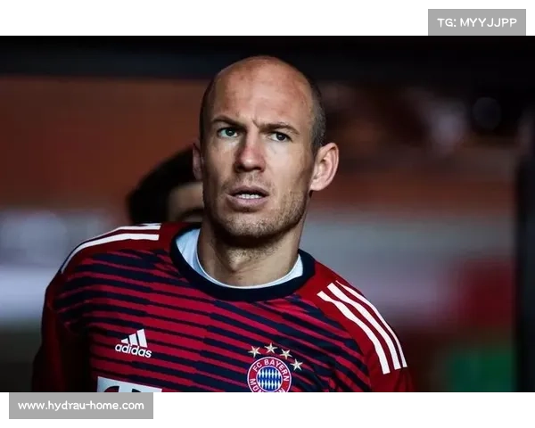 回顾罗本在拜仁生涯中的五大巅峰瞬间与永恒传奇荣耀非凡时刻 回顾罗本在拜仁生涯中的五大巅峰瞬间与永恒传奇荣耀非凡时刻